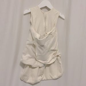 Halo swaddle sleep suit - never used